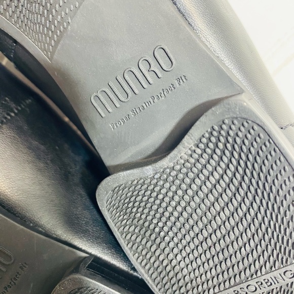 Use women Munro Loafers Black Leather size 8 - Picture 10 of 11